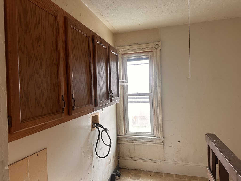 488 South Diamond Street, Mansfield, Ohio 44902, 3 Bedrooms Bedrooms, ,1 BathroomBathrooms,Residential,For Sale,South Diamond Street,9073863