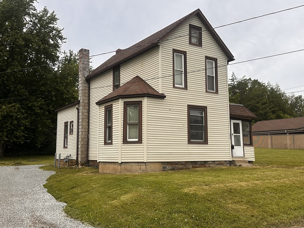 488 South Diamond Street, Mansfield, Ohio 44902, 3 Bedrooms Bedrooms, ,1 BathroomBathrooms,Residential,For Sale,South Diamond Street,9073863