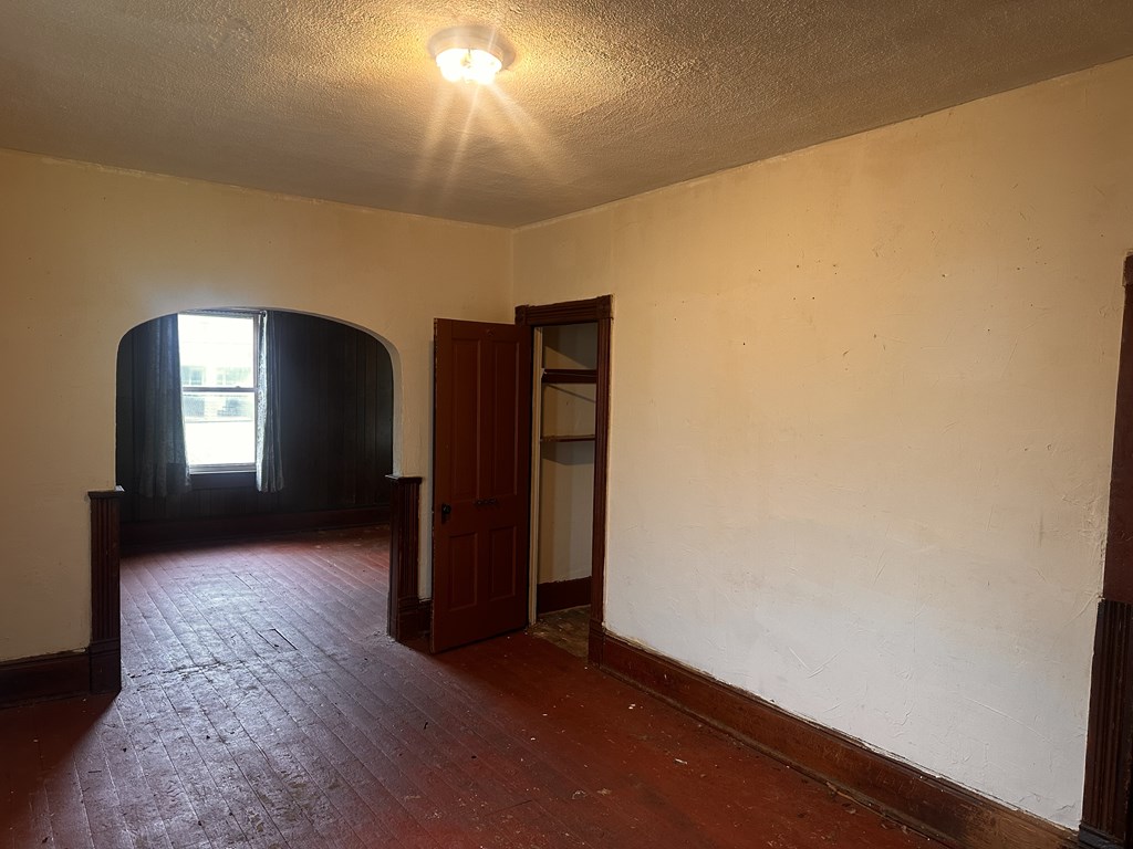 488 South Diamond Street, Mansfield, Ohio 44902, 3 Bedrooms Bedrooms, ,1 BathroomBathrooms,Residential,For Sale,South Diamond Street,9073863
