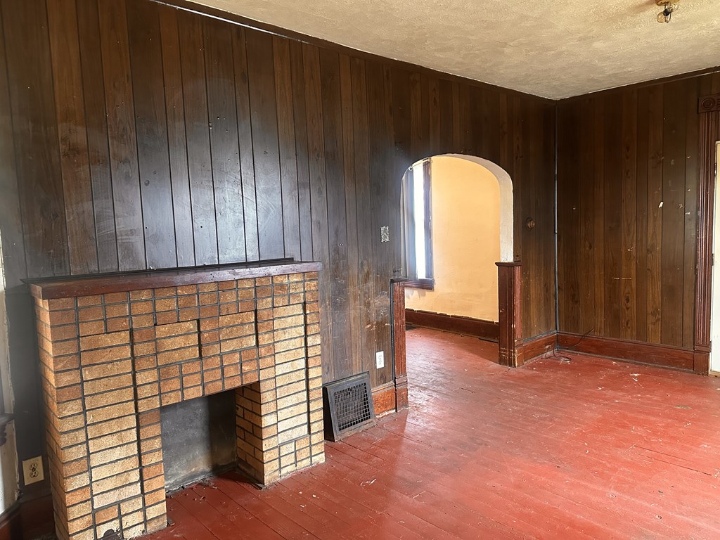 488 South Diamond Street, Mansfield, Ohio 44902, 3 Bedrooms Bedrooms, ,1 BathroomBathrooms,Residential,For Sale,South Diamond Street,9073863
