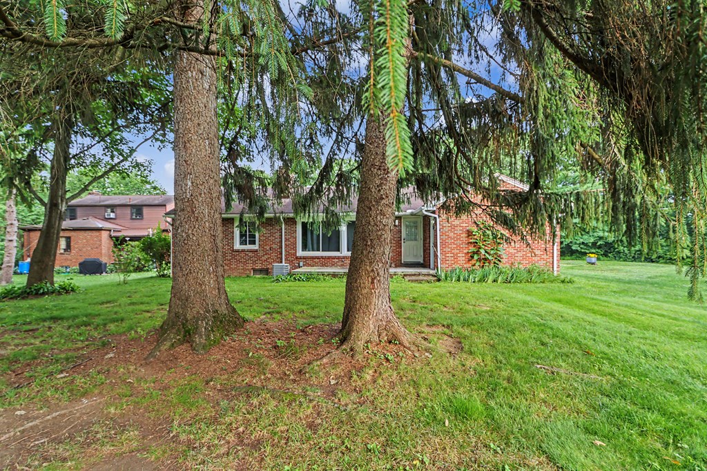 211 Oakwood Drive, Mansfield, Ohio 44906, 2 Bedrooms Bedrooms, ,1 BathroomBathrooms,Residential,For Sale,Oakwood Drive,9073880 211 Oakwood Drive, Mansfield, Ohio 44906, 2 Bedrooms Bedrooms, ,1 BathroomBathrooms,Residential,For Sale,Oakwood Drive,9073880