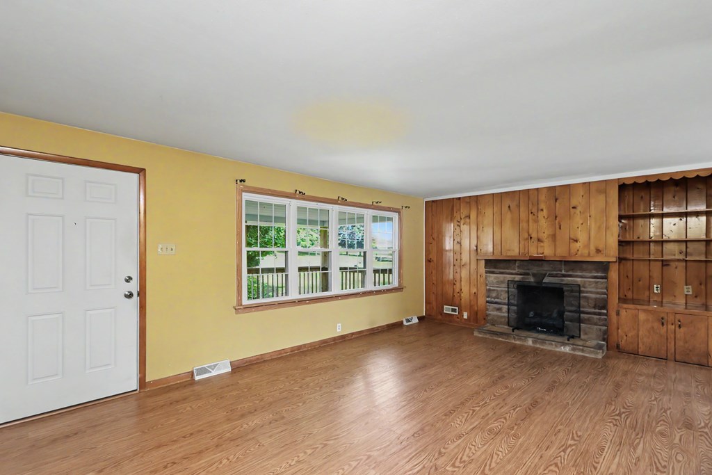6161 State Route 61, Shelby, Ohio 44875, 2 Bedrooms Bedrooms, ,1 BathroomBathrooms,Residential,For Sale,State Route 61,9073881 6161 State Route 61, Shelby, Ohio 44875, 2 Bedrooms Bedrooms, ,1 BathroomBathrooms,Residential,For Sale,State Route 61,9073881
