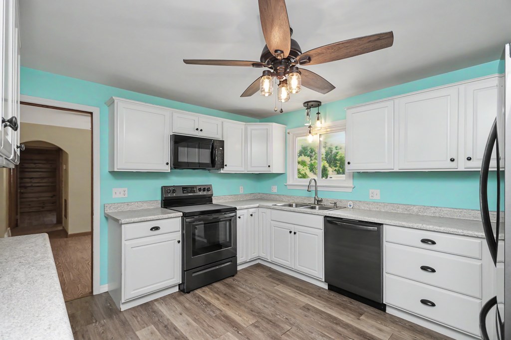 6161 State Route 61, Shelby, Ohio 44875, 2 Bedrooms Bedrooms, ,1 BathroomBathrooms,Residential,For Sale,State Route 61,9073881 6161 State Route 61, Shelby, Ohio 44875, 2 Bedrooms Bedrooms, ,1 BathroomBathrooms,Residential,For Sale,State Route 61,9073881