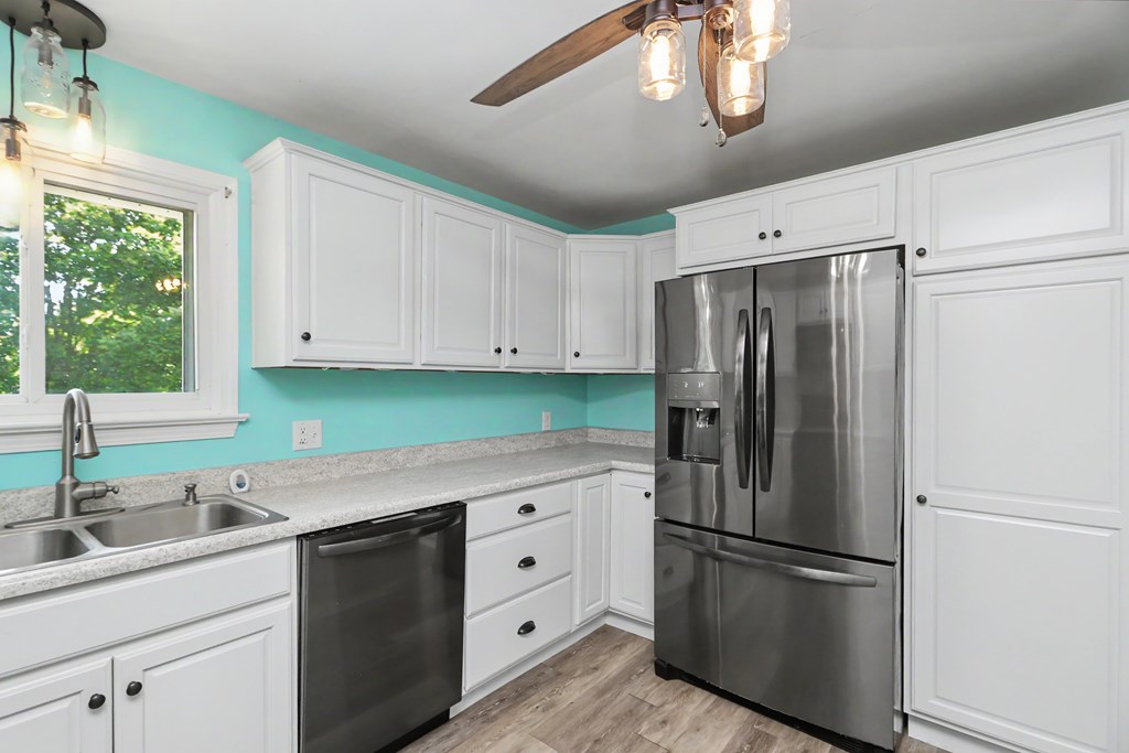 6161 State Route 61, Shelby, Ohio 44875, 2 Bedrooms Bedrooms, ,1 BathroomBathrooms,Residential,For Sale,State Route 61,9073881 6161 State Route 61, Shelby, Ohio 44875, 2 Bedrooms Bedrooms, ,1 BathroomBathrooms,Residential,For Sale,State Route 61,9073881