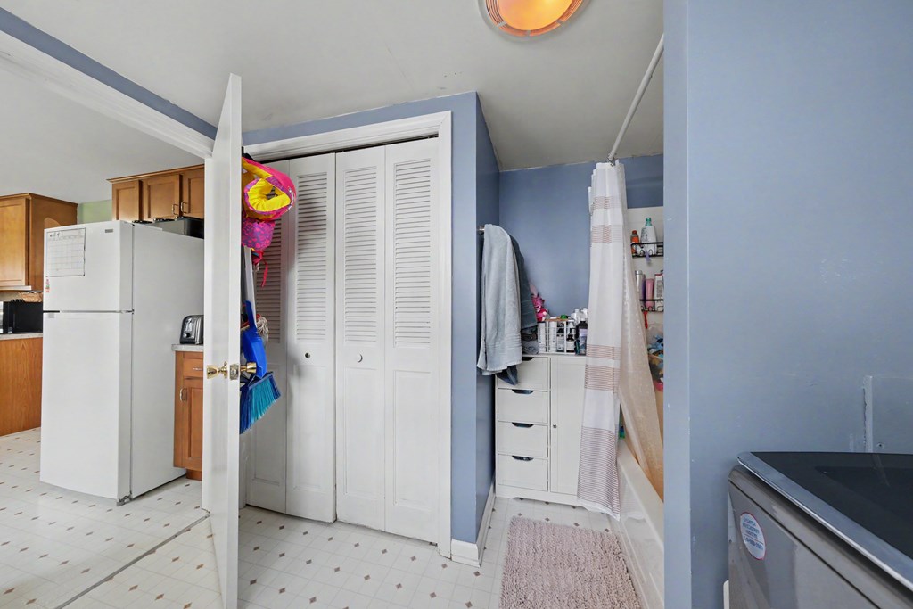 222 North Kibler Street, New Washington, Ohio 44854, 2 Bedrooms Bedrooms, ,1 BathroomBathrooms,Residential,For Sale,North Kibler Street,9073887 222 North Kibler Street, New Washington, Ohio 44854, 2 Bedrooms Bedrooms, ,1 BathroomBathrooms,Residential,For Sale,North Kibler Street,9073887