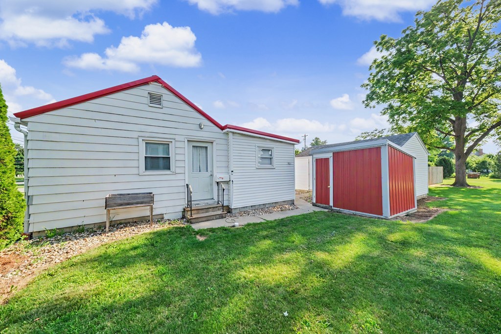 222 North Kibler Street, New Washington, Ohio 44854, 2 Bedrooms Bedrooms, ,1 BathroomBathrooms,Residential,For Sale,North Kibler Street,9073887 222 North Kibler Street, New Washington, Ohio 44854, 2 Bedrooms Bedrooms, ,1 BathroomBathrooms,Residential,For Sale,North Kibler Street,9073887