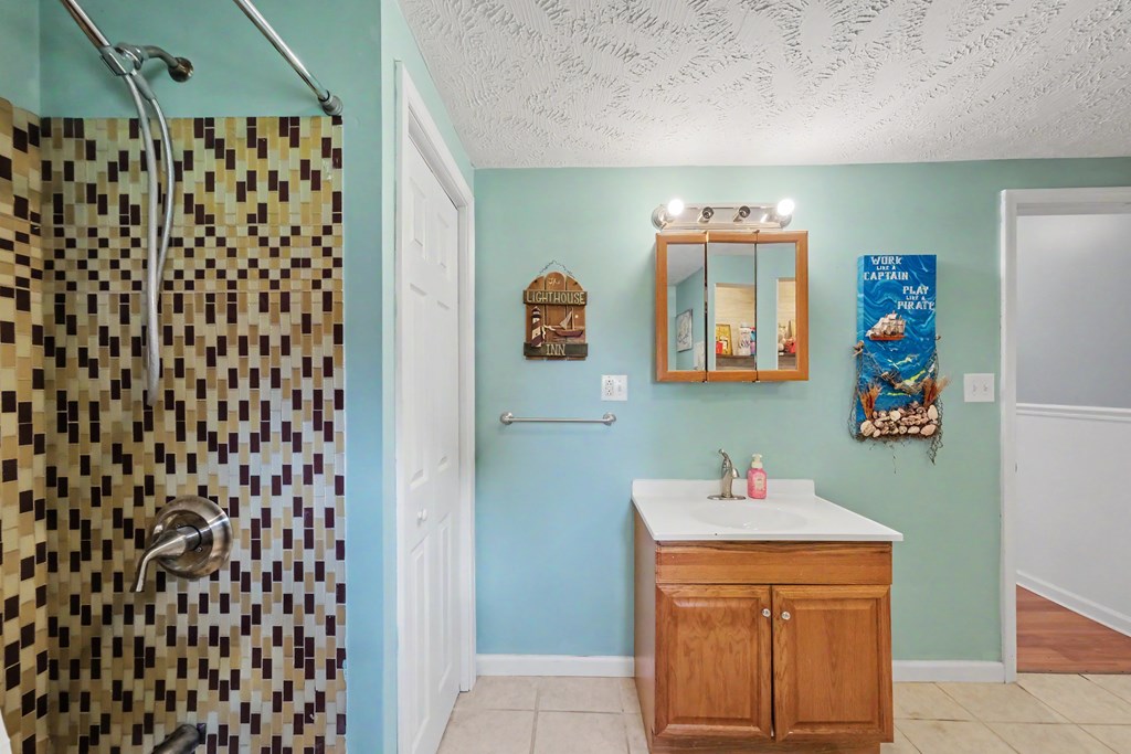 157 W Main Street, Shelby, Ohio 44875, 3 Bedrooms Bedrooms, ,2 BathroomsBathrooms,Residential,For Sale,W Main Street,9073893 157 W Main Street, Shelby, Ohio 44875, 3 Bedrooms Bedrooms, ,2 BathroomsBathrooms,Residential,For Sale,W Main Street,9073893