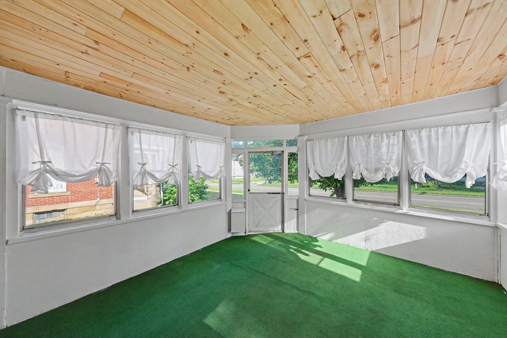 157 W Main Street, Shelby, Ohio 44875, 3 Bedrooms Bedrooms, ,2 BathroomsBathrooms,Residential,For Sale,W Main Street,9073893 157 W Main Street, Shelby, Ohio 44875, 3 Bedrooms Bedrooms, ,2 BathroomsBathrooms,Residential,For Sale,W Main Street,9073893