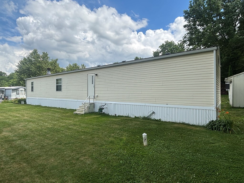 19 Ledgewood Road, Mansfield, Ohio 44905, 2 Bedrooms Bedrooms, ,2 BathroomsBathrooms,Residential,For Sale,Ledgewood Road,9073897 19 Ledgewood Road, Mansfield, Ohio 44905, 2 Bedrooms Bedrooms, ,2 BathroomsBathrooms,Residential,For Sale,Ledgewood Road,9073897