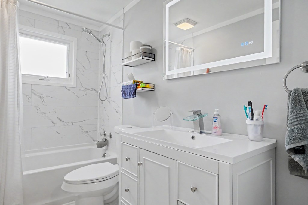423 Erie Street, Galion, Ohio 44833, 3 Bedrooms Bedrooms, ,1 BathroomBathrooms,Residential,For Sale,Erie Street,9073898 423 Erie Street, Galion, Ohio 44833, 3 Bedrooms Bedrooms, ,1 BathroomBathrooms,Residential,For Sale,Erie Street,9073898