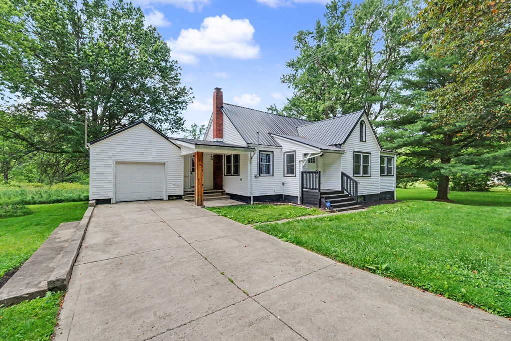 5042 Possum Run Road, Bellville, Ohio 44813, 4 Bedrooms Bedrooms, ,2 BathroomsBathrooms,Residential,For Sale,Possum Run Road,9073900 5042 Possum Run Road, Bellville, Ohio 44813, 4 Bedrooms Bedrooms, ,2 BathroomsBathrooms,Residential,For Sale,Possum Run Road,9073900