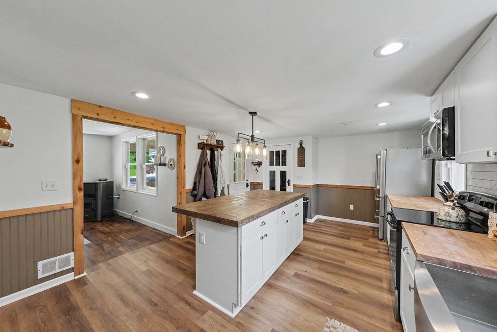 5042 Possum Run Road, Bellville, Ohio 44813, 4 Bedrooms Bedrooms, ,2 BathroomsBathrooms,Residential,For Sale,Possum Run Road,9073900 5042 Possum Run Road, Bellville, Ohio 44813, 4 Bedrooms Bedrooms, ,2 BathroomsBathrooms,Residential,For Sale,Possum Run Road,9073900