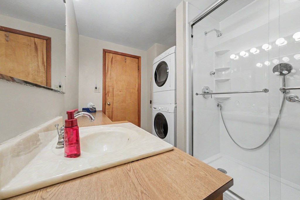 1193 Crestwood Drive, Mansfield, Ohio 44905, 3 Bedrooms Bedrooms, ,1 BathroomBathrooms,Residential,For Sale,Crestwood Drive,9073906 1193 Crestwood Drive, Mansfield, Ohio 44905, 3 Bedrooms Bedrooms, ,1 BathroomBathrooms,Residential,For Sale,Crestwood Drive,9073906