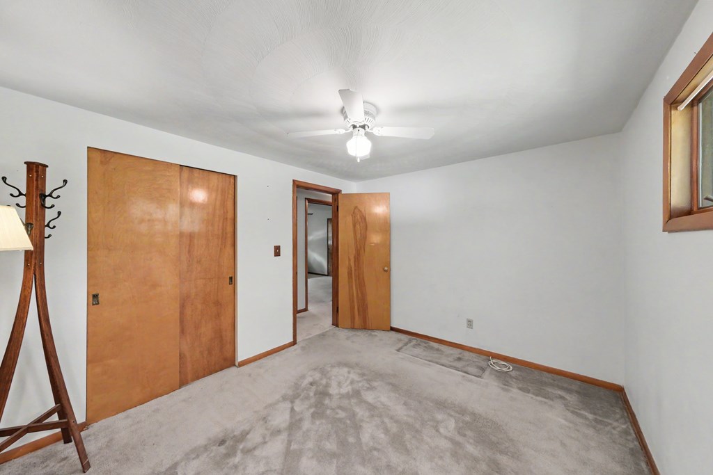 1193 Crestwood Drive, Mansfield, Ohio 44905, 3 Bedrooms Bedrooms, ,1 BathroomBathrooms,Residential,For Sale,Crestwood Drive,9073906 1193 Crestwood Drive, Mansfield, Ohio 44905, 3 Bedrooms Bedrooms, ,1 BathroomBathrooms,Residential,For Sale,Crestwood Drive,9073906