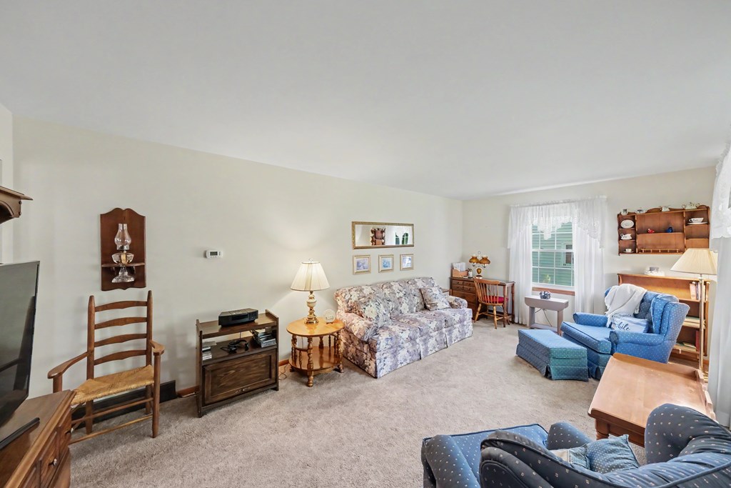 967 South Market Street, Galion, Ohio 44833, 3 Bedrooms Bedrooms, ,2 BathroomsBathrooms,Residential,For Sale,South Market Street,9073910 967 South Market Street, Galion, Ohio 44833, 3 Bedrooms Bedrooms, ,2 BathroomsBathrooms,Residential,For Sale,South Market Street,9073910