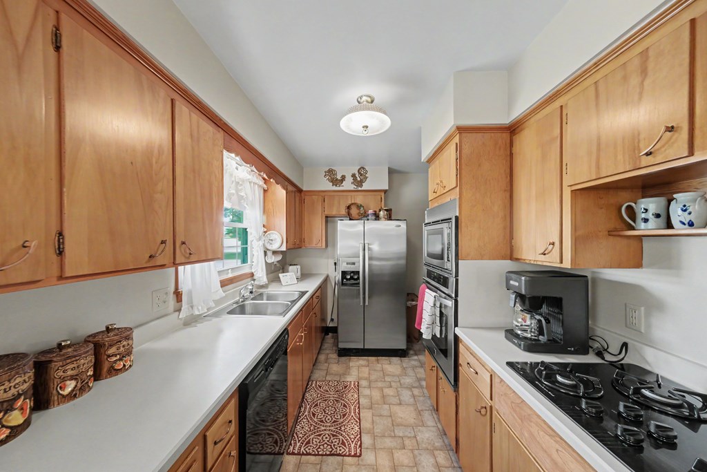 967 South Market Street, Galion, Ohio 44833, 3 Bedrooms Bedrooms, ,2 BathroomsBathrooms,Residential,For Sale,South Market Street,9073910 967 South Market Street, Galion, Ohio 44833, 3 Bedrooms Bedrooms, ,2 BathroomsBathrooms,Residential,For Sale,South Market Street,9073910