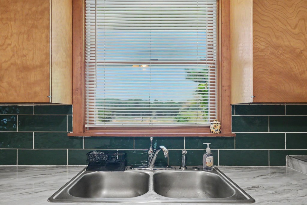 1838 South Main Street, Mansfield, Ohio 44907, 3 Bedrooms Bedrooms, ,2 BathroomsBathrooms,Residential,For Sale,South Main Street,9073911 1838 South Main Street, Mansfield, Ohio 44907, 3 Bedrooms Bedrooms, ,2 BathroomsBathrooms,Residential,For Sale,South Main Street,9073911