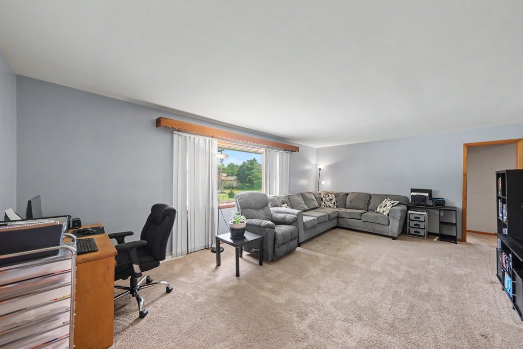 1838 South Main Street, Mansfield, Ohio 44907, 3 Bedrooms Bedrooms, ,2 BathroomsBathrooms,Residential,For Sale,South Main Street,9073911 1838 South Main Street, Mansfield, Ohio 44907, 3 Bedrooms Bedrooms, ,2 BathroomsBathrooms,Residential,For Sale,South Main Street,9073911