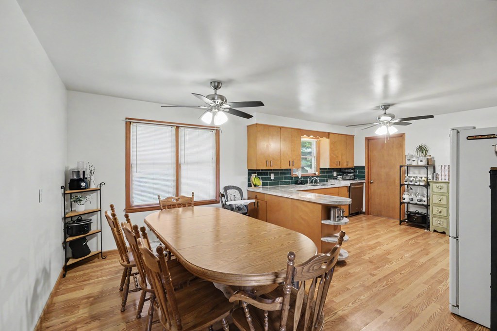 1838 South Main Street, Mansfield, Ohio 44907, 3 Bedrooms Bedrooms, ,2 BathroomsBathrooms,Residential,For Sale,South Main Street,9073911 1838 South Main Street, Mansfield, Ohio 44907, 3 Bedrooms Bedrooms, ,2 BathroomsBathrooms,Residential,For Sale,South Main Street,9073911