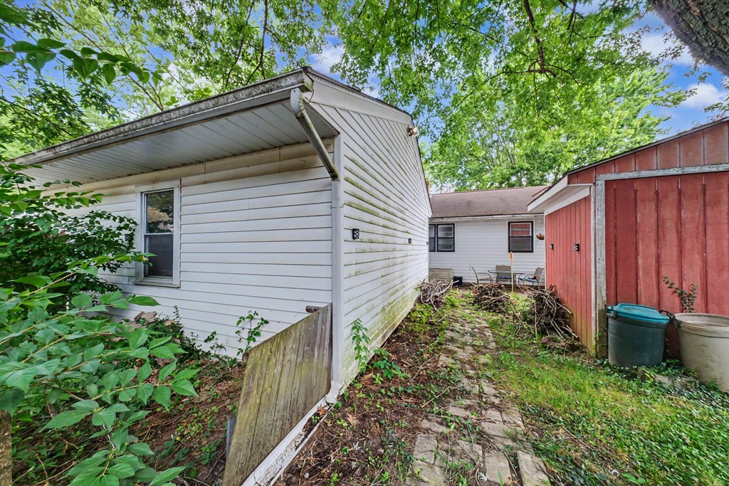 41 Randall Road, Mansfield, Ohio 44907, 3 Bedrooms Bedrooms, ,1 BathroomBathrooms,Residential,For Sale,Randall Road,9073935 41 Randall Road, Mansfield, Ohio 44907, 3 Bedrooms Bedrooms, ,1 BathroomBathrooms,Residential,For Sale,Randall Road,9073935