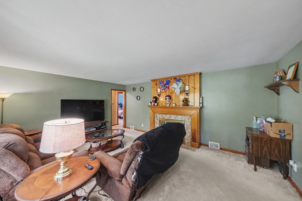 41 Randall Road, Mansfield, Ohio 44907, 3 Bedrooms Bedrooms, ,1 BathroomBathrooms,Residential,For Sale,Randall Road,9073935 41 Randall Road, Mansfield, Ohio 44907, 3 Bedrooms Bedrooms, ,1 BathroomBathrooms,Residential,For Sale,Randall Road,9073935