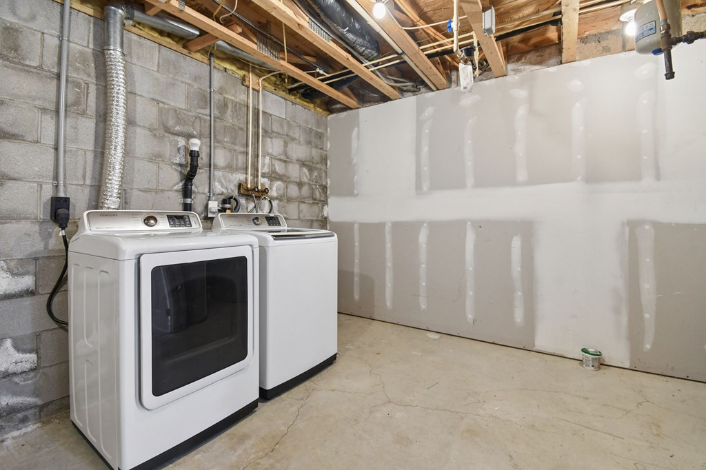 5737 High Rock Drive, Westerville, Ohio 43081, 2 Bedrooms Bedrooms, ,2 BathroomsBathrooms,Residential,For Sale,High Rock Drive,9073939