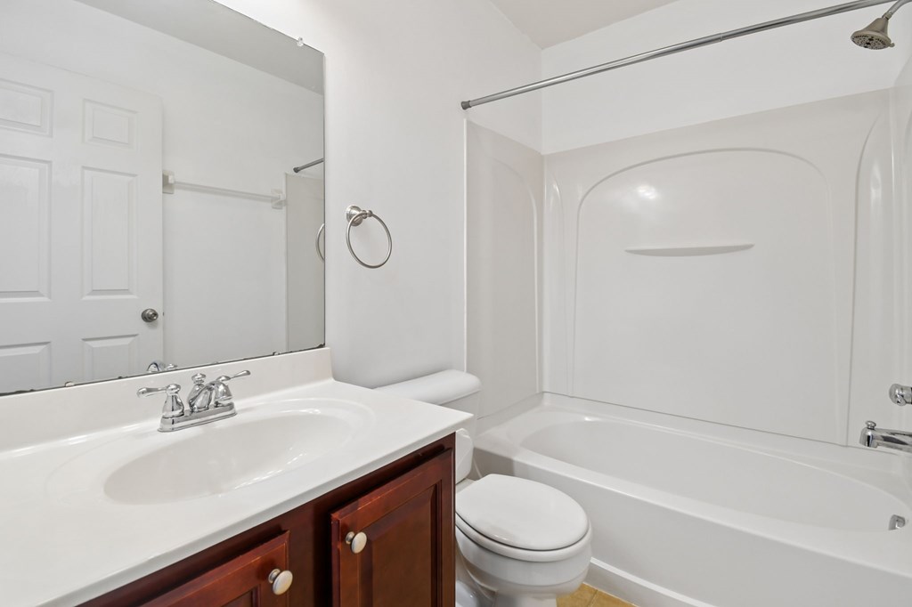 5737 High Rock Drive, Westerville, Ohio 43081, 2 Bedrooms Bedrooms, ,2 BathroomsBathrooms,Residential,For Sale,High Rock Drive,9073939