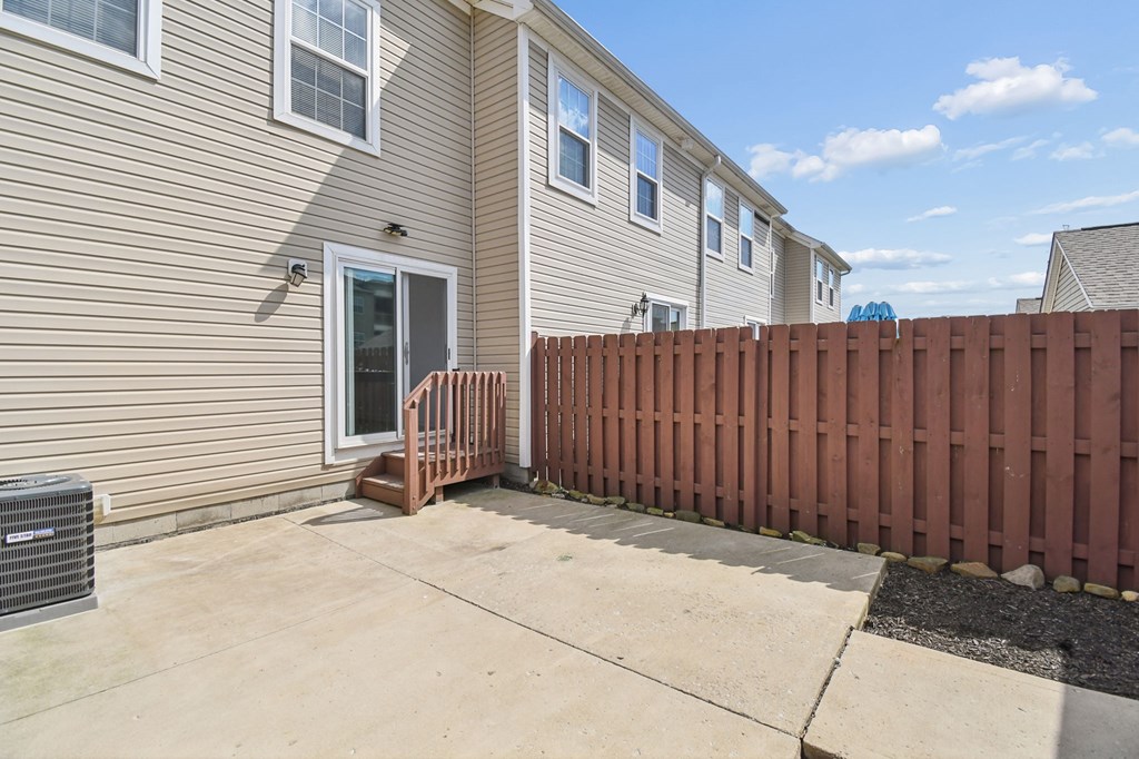5737 High Rock Drive, Westerville, Ohio 43081, 2 Bedrooms Bedrooms, ,2 BathroomsBathrooms,Residential,For Sale,High Rock Drive,9073939