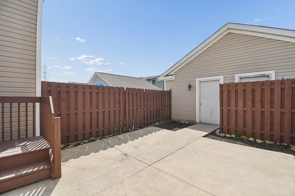 5737 High Rock Drive, Westerville, Ohio 43081, 2 Bedrooms Bedrooms, ,2 BathroomsBathrooms,Residential,For Sale,High Rock Drive,9073939