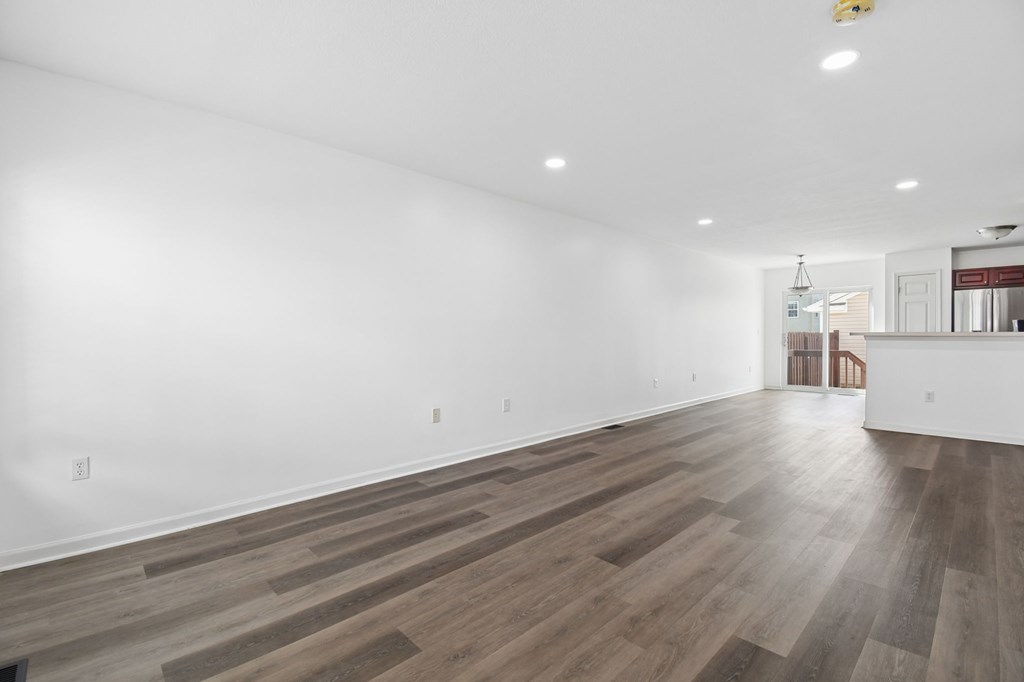 5737 High Rock Drive, Westerville, Ohio 43081, 2 Bedrooms Bedrooms, ,2 BathroomsBathrooms,Residential,For Sale,High Rock Drive,9073939