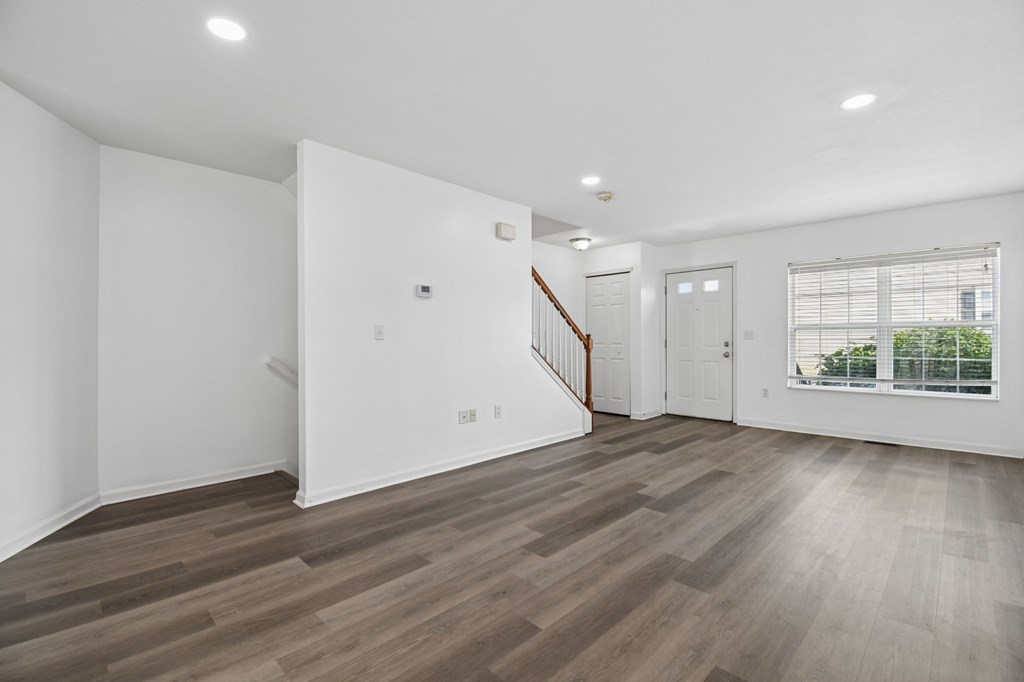 5737 High Rock Drive, Westerville, Ohio 43081, 2 Bedrooms Bedrooms, ,2 BathroomsBathrooms,Residential,For Sale,High Rock Drive,9073939