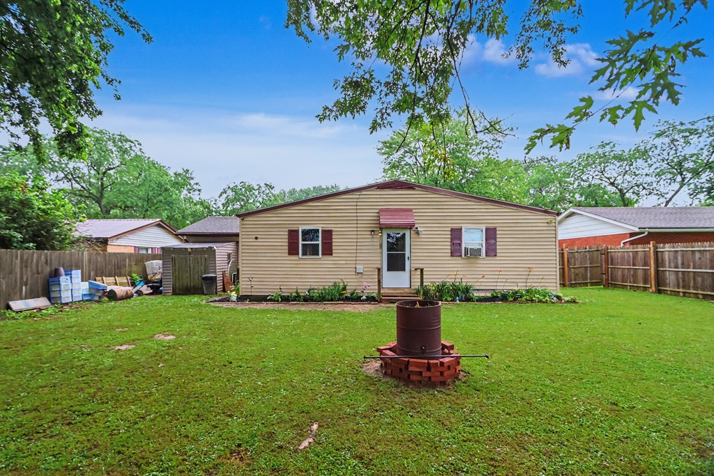 513 Bryden Road, Mansfield, Ohio 44903, 3 Bedrooms Bedrooms, ,1 BathroomBathrooms,Residential,For Sale,Bryden Road,9073946 513 Bryden Road, Mansfield, Ohio 44903, 3 Bedrooms Bedrooms, ,1 BathroomBathrooms,Residential,For Sale,Bryden Road,9073946
