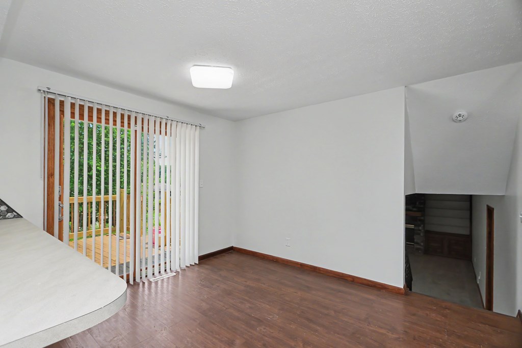 1705 Devonshire Lane, Mansfield, Ohio 44907, 3 Bedrooms Bedrooms, ,2 BathroomsBathrooms,Residential,For Sale,Devonshire Lane,9073963