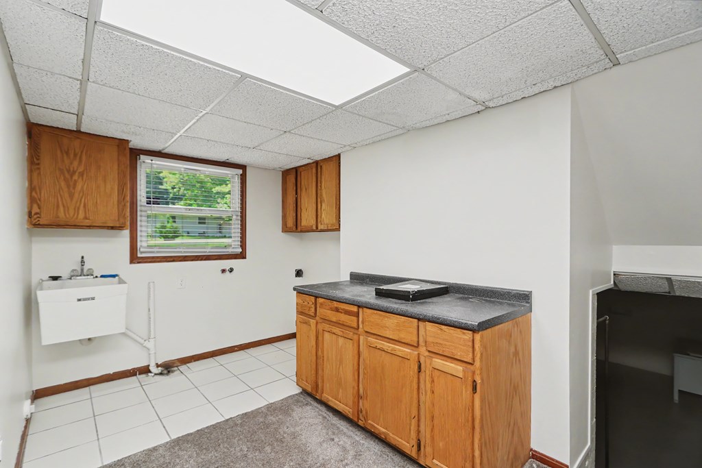 1705 Devonshire Lane, Mansfield, Ohio 44907, 3 Bedrooms Bedrooms, ,2 BathroomsBathrooms,Residential,For Sale,Devonshire Lane,9073963