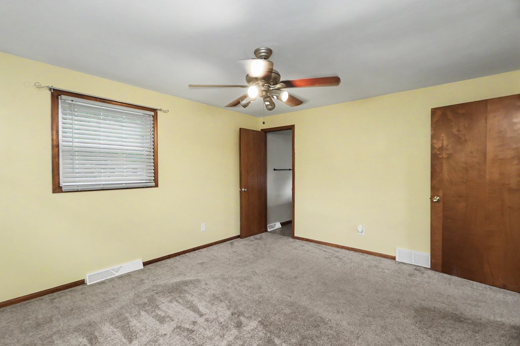 1705 Devonshire Lane, Mansfield, Ohio 44907, 3 Bedrooms Bedrooms, ,2 BathroomsBathrooms,Residential,For Sale,Devonshire Lane,9073963