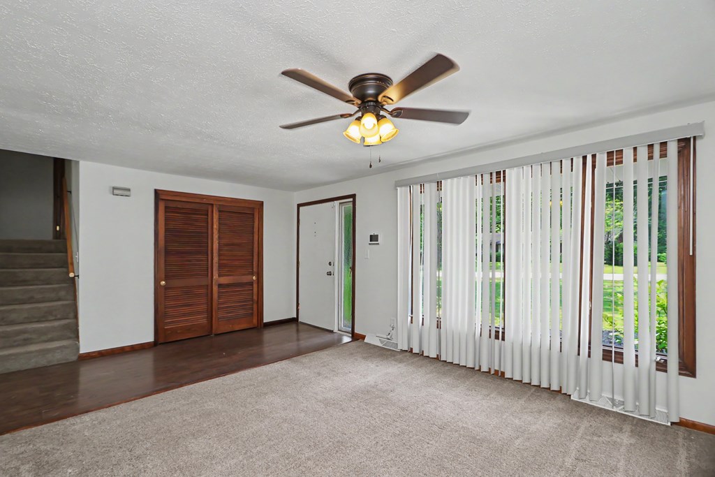 1705 Devonshire Lane, Mansfield, Ohio 44907, 3 Bedrooms Bedrooms, ,2 BathroomsBathrooms,Residential,For Sale,Devonshire Lane,9073963