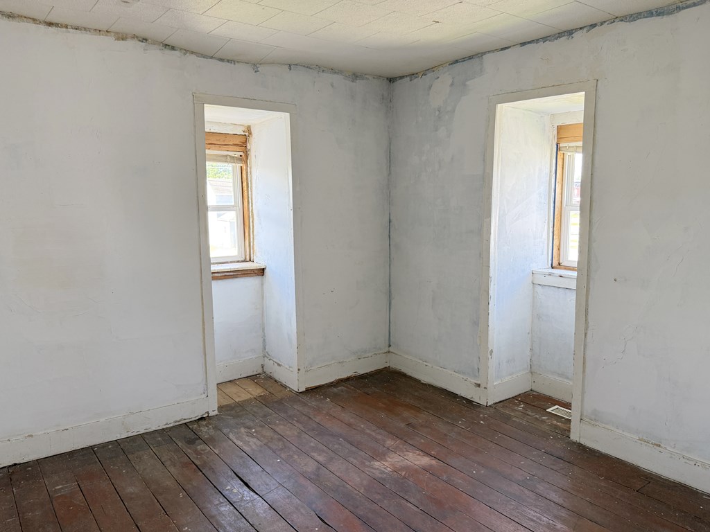 300 E Cross Street, Columbus Grove, Ohio 45830, 2 Bedrooms Bedrooms, ,1 BathroomBathrooms,Residential,For Sale,E Cross Street,9073977 300 E Cross Street, Columbus Grove, Ohio 45830, 2 Bedrooms Bedrooms, ,1 BathroomBathrooms,Residential,For Sale,E Cross Street,9073977