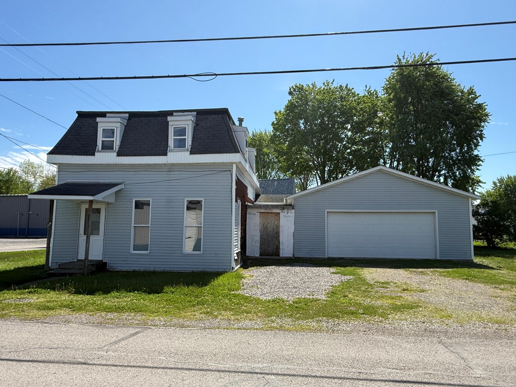 300 E Cross Street, Columbus Grove, Ohio 45830, 2 Bedrooms Bedrooms, ,1 BathroomBathrooms,Residential,For Sale,E Cross Street,9073977 300 E Cross Street, Columbus Grove, Ohio 45830, 2 Bedrooms Bedrooms, ,1 BathroomBathrooms,Residential,For Sale,E Cross Street,9073977