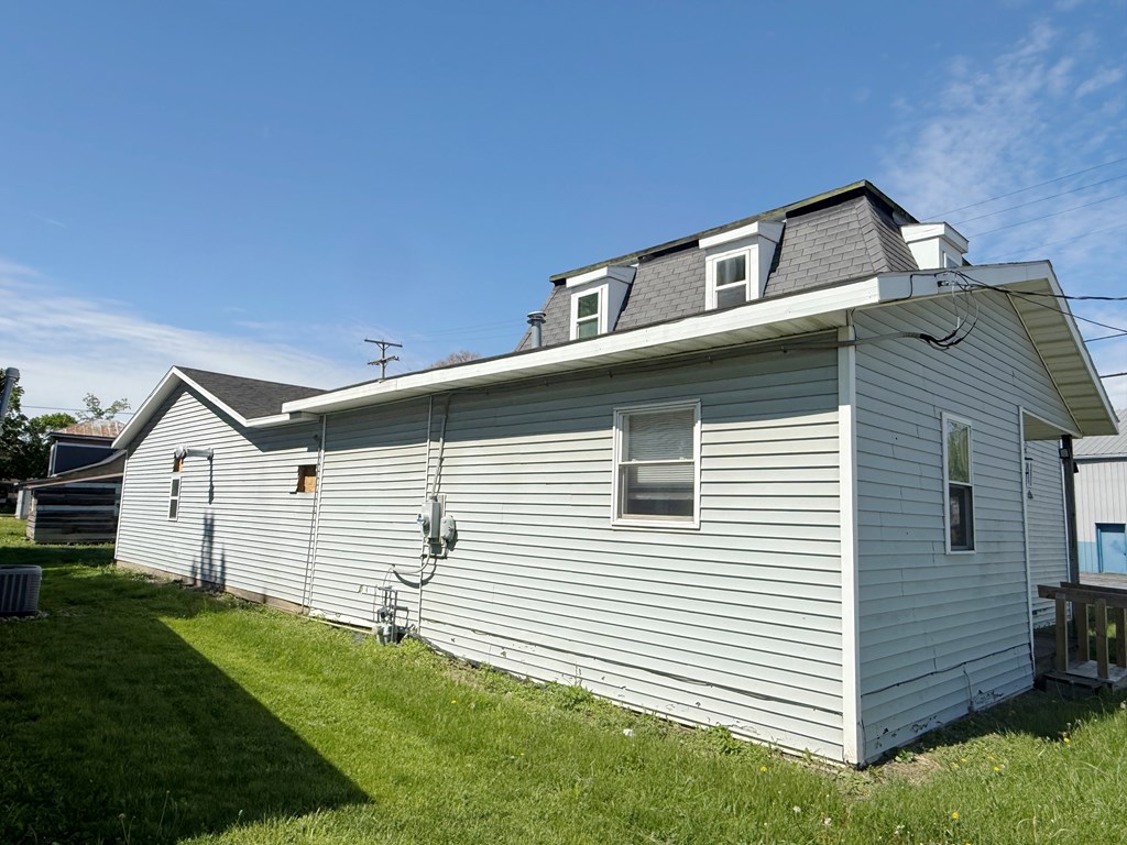 300 E Cross Street, Columbus Grove, Ohio 45830, 2 Bedrooms Bedrooms, ,1 BathroomBathrooms,Residential,For Sale,E Cross Street,9073977 300 E Cross Street, Columbus Grove, Ohio 45830, 2 Bedrooms Bedrooms, ,1 BathroomBathrooms,Residential,For Sale,E Cross Street,9073977