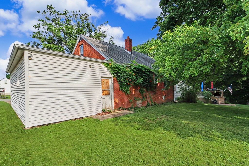 636 Acker Road, Mansfield, Ohio 44905, 3 Bedrooms Bedrooms, ,1 BathroomBathrooms,Residential,For Sale,Acker Road,9073989 636 Acker Road, Mansfield, Ohio 44905, 3 Bedrooms Bedrooms, ,1 BathroomBathrooms,Residential,For Sale,Acker Road,9073989