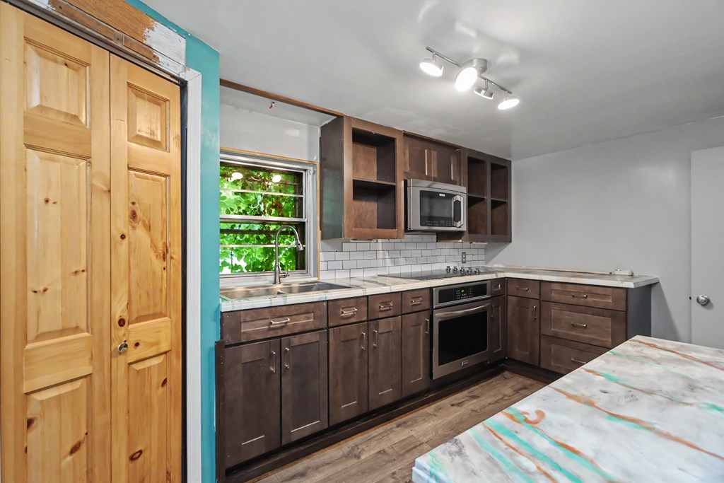 636 Acker Road, Mansfield, Ohio 44905, 3 Bedrooms Bedrooms, ,1 BathroomBathrooms,Residential,For Sale,Acker Road,9073989 636 Acker Road, Mansfield, Ohio 44905, 3 Bedrooms Bedrooms, ,1 BathroomBathrooms,Residential,For Sale,Acker Road,9073989