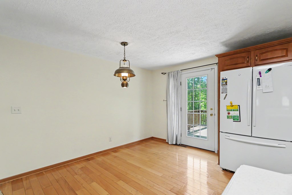 79 Redwood Road, Mansfield, Ohio 44907, 3 Bedrooms Bedrooms, ,2 BathroomsBathrooms,Residential,For Sale,Redwood Road,9074004 79 Redwood Road, Mansfield, Ohio 44907, 3 Bedrooms Bedrooms, ,2 BathroomsBathrooms,Residential,For Sale,Redwood Road,9074004