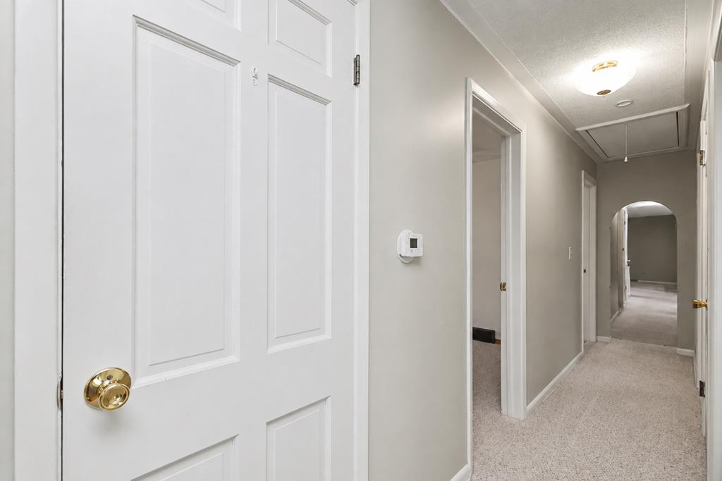 79 Redwood Road, Mansfield, Ohio 44907, 3 Bedrooms Bedrooms, ,2 BathroomsBathrooms,Residential,For Sale,Redwood Road,9074004 79 Redwood Road, Mansfield, Ohio 44907, 3 Bedrooms Bedrooms, ,2 BathroomsBathrooms,Residential,For Sale,Redwood Road,9074004