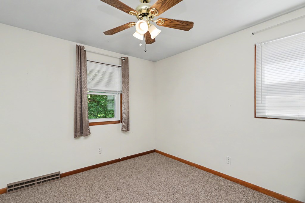 79 Redwood Road, Mansfield, Ohio 44907, 3 Bedrooms Bedrooms, ,2 BathroomsBathrooms,Residential,For Sale,Redwood Road,9074004 79 Redwood Road, Mansfield, Ohio 44907, 3 Bedrooms Bedrooms, ,2 BathroomsBathrooms,Residential,For Sale,Redwood Road,9074004