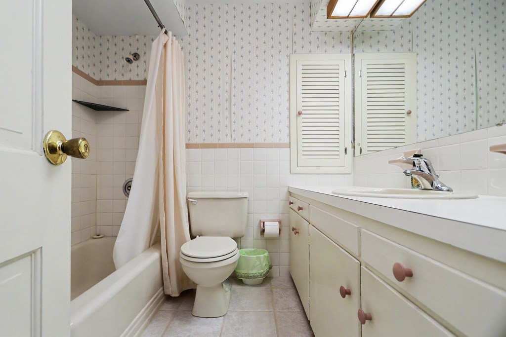79 Redwood Road, Mansfield, Ohio 44907, 3 Bedrooms Bedrooms, ,2 BathroomsBathrooms,Residential,For Sale,Redwood Road,9074004 79 Redwood Road, Mansfield, Ohio 44907, 3 Bedrooms Bedrooms, ,2 BathroomsBathrooms,Residential,For Sale,Redwood Road,9074004