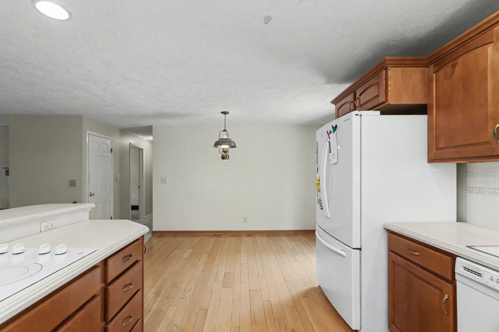 79 Redwood Road, Mansfield, Ohio 44907, 3 Bedrooms Bedrooms, ,2 BathroomsBathrooms,Residential,For Sale,Redwood Road,9074004 79 Redwood Road, Mansfield, Ohio 44907, 3 Bedrooms Bedrooms, ,2 BathroomsBathrooms,Residential,For Sale,Redwood Road,9074004