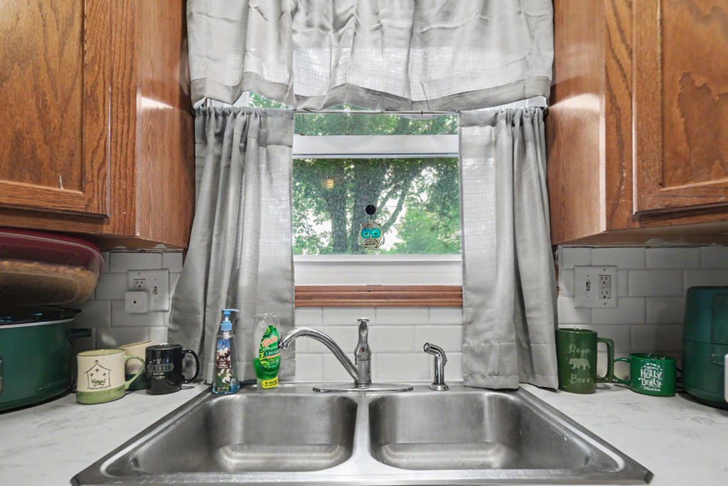 34 Brooks Court, Plymouth, Ohio 44865, 2 Bedrooms Bedrooms, ,1 BathroomBathrooms,Residential,For Sale,Brooks Court,9074008 34 Brooks Court, Plymouth, Ohio 44865, 2 Bedrooms Bedrooms, ,1 BathroomBathrooms,Residential,For Sale,Brooks Court,9074008