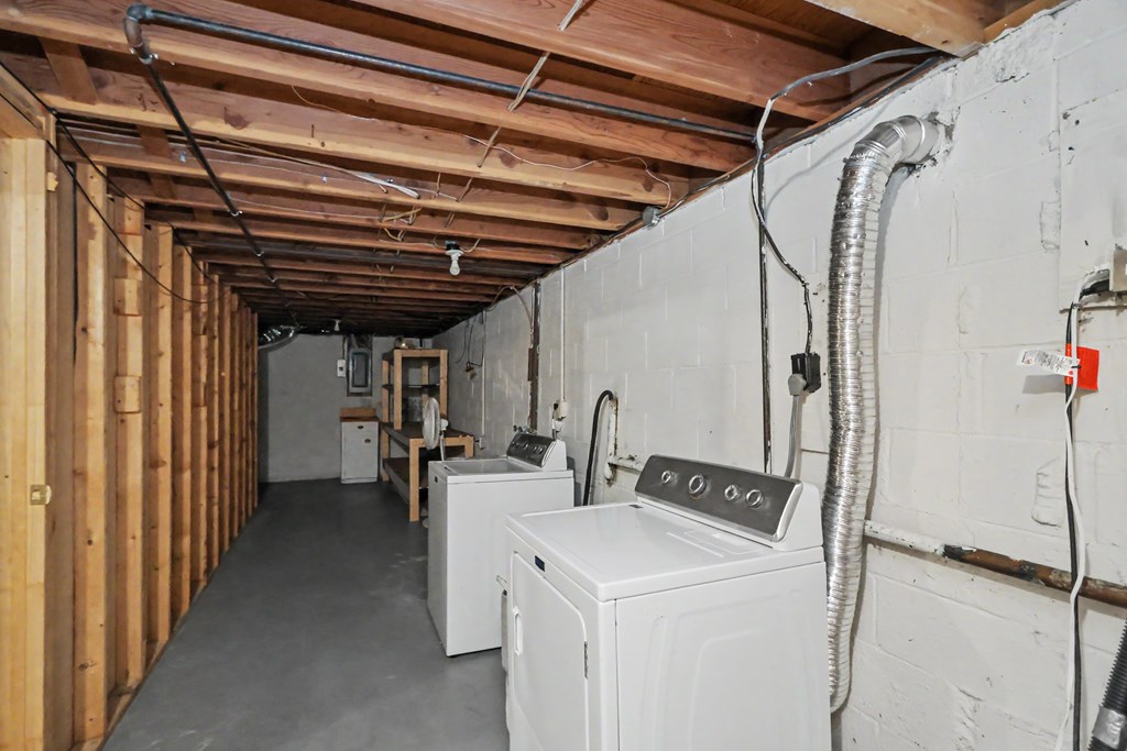 2239 Breezeway Drive, Lexington, Ohio 44904, 3 Bedrooms Bedrooms, ,2 BathroomsBathrooms,Residential,For Sale,Breezeway Drive,9074038 2239 Breezeway Drive, Lexington, Ohio 44904, 3 Bedrooms Bedrooms, ,2 BathroomsBathrooms,Residential,For Sale,Breezeway Drive,9074038