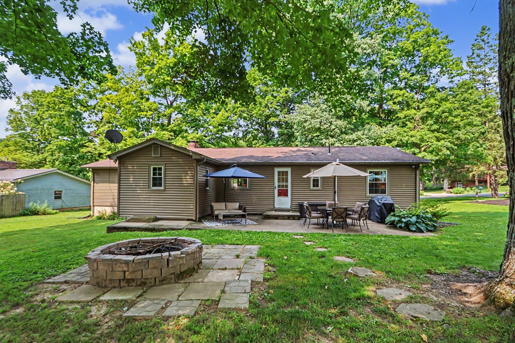 2239 Breezeway Drive, Lexington, Ohio 44904, 3 Bedrooms Bedrooms, ,2 BathroomsBathrooms,Residential,For Sale,Breezeway Drive,9074038 2239 Breezeway Drive, Lexington, Ohio 44904, 3 Bedrooms Bedrooms, ,2 BathroomsBathrooms,Residential,For Sale,Breezeway Drive,9074038