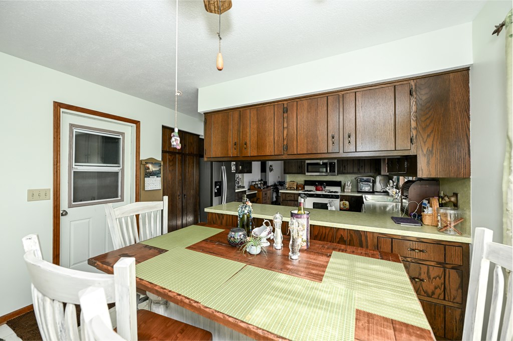 14838 Ohio 301 N, LaGrange, Ohio 44050, 3 Bedrooms Bedrooms, ,2 BathroomsBathrooms,Residential,For Sale,Ohio 301 N,9074040 14838 Ohio 301 N, LaGrange, Ohio 44050, 3 Bedrooms Bedrooms, ,2 BathroomsBathrooms,Residential,For Sale,Ohio 301 N,9074040